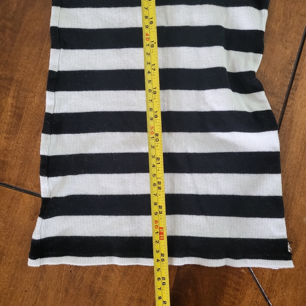 Guess Striped Long Tank - Picture 3 of 6